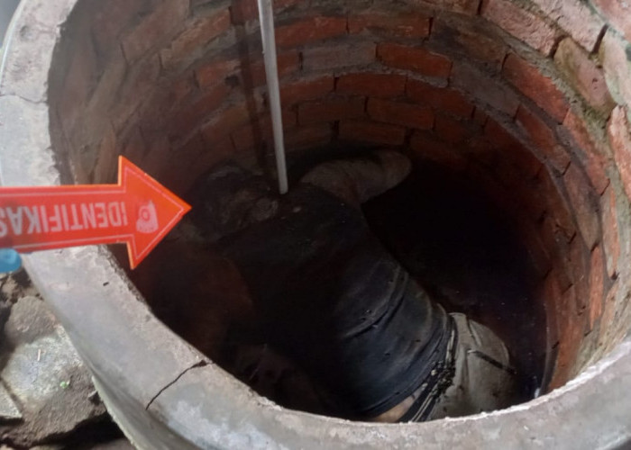 Warga Kumpeh Ulu Temukan Mayat Pria Mengambang di Dalam Sumur 