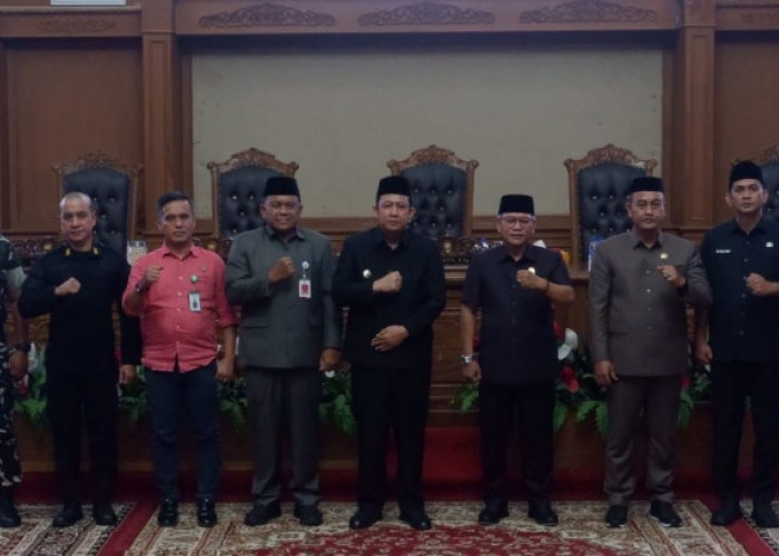 Pimpin Rapat Paripurna Laporan APBD 2025, DPRD Muaro Jambi Tekankan Pengawasan Transparansi Anggaran