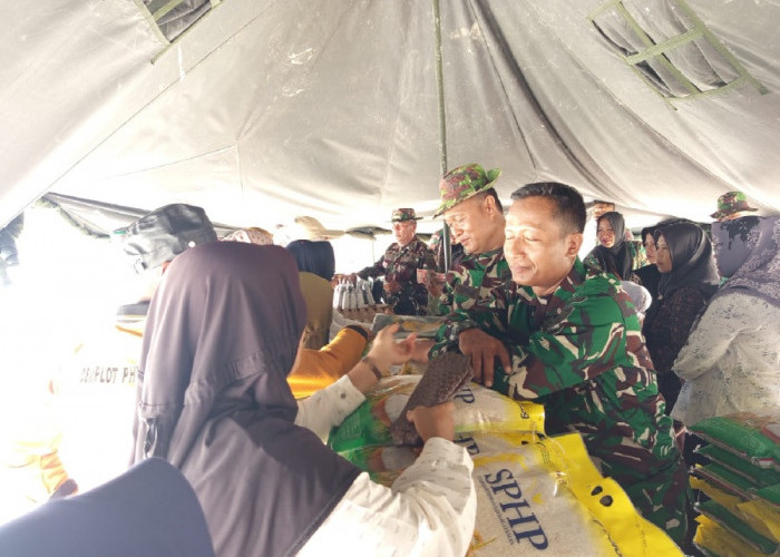 Pasar Murah dan Pengobatan Gratis Jadi Magnet Tersendiri Pada Penutupan  TMMD ke 127 Kodim 0415/Jambi