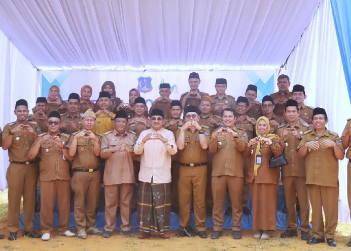 Bupati Anwar Sadat Minta Camat dan Lurah Kurangi Sosialisasi, Perbanyak Aksi Nyata Tangani Sampah