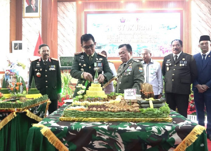 Korem 042/Gapu Gelar Syukuran Memperingati HUT ke-81 TNI