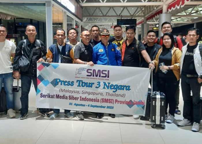 16 Orang Pengurus SMSI Jambi Bertolak Dari Bandara SMB II, Tujuan Pertama Jelajahi Malaysia