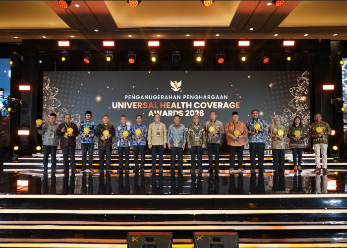 Dukung Program JKN, Kepala Daerah Terima Penghargaan di UHC Awards 2026