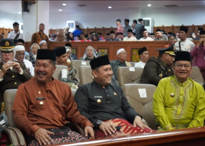 Hadiri Sidang Paripurna HUT Jambi ke-69, Bupati M. Syukur Optimis Jambi Mantap 2029 Akan Terwujud