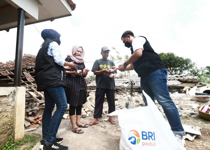 BRI Salurkan Bantuan BRI Peduli Untuk Korban Gempa Cianjur