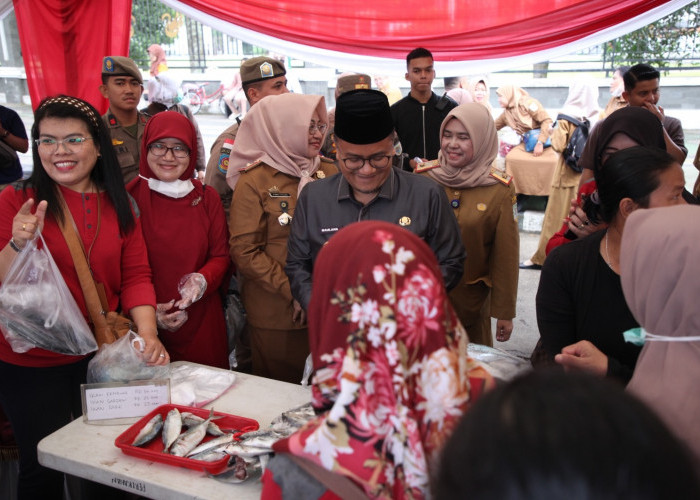 Gerakan Pangan Murah Kota Jambi Ludes Diserbu Warga