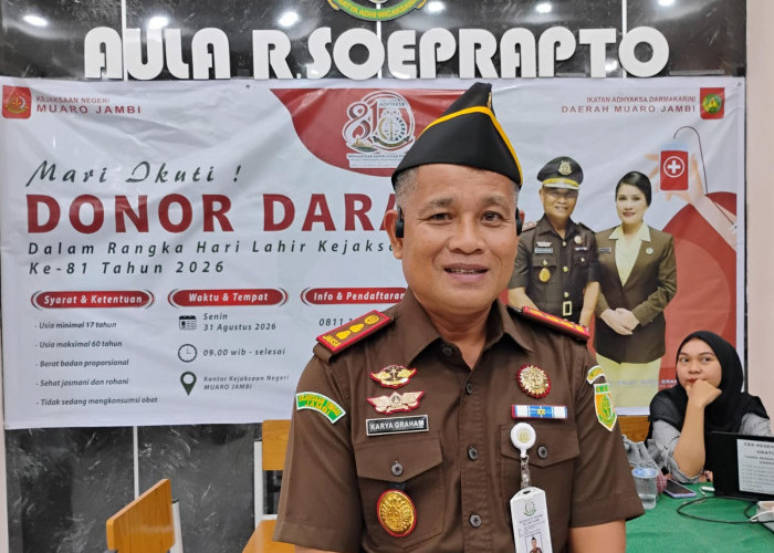 Kejari Muaro Jambi Gelar Donor Darah dan Bagikan Masker