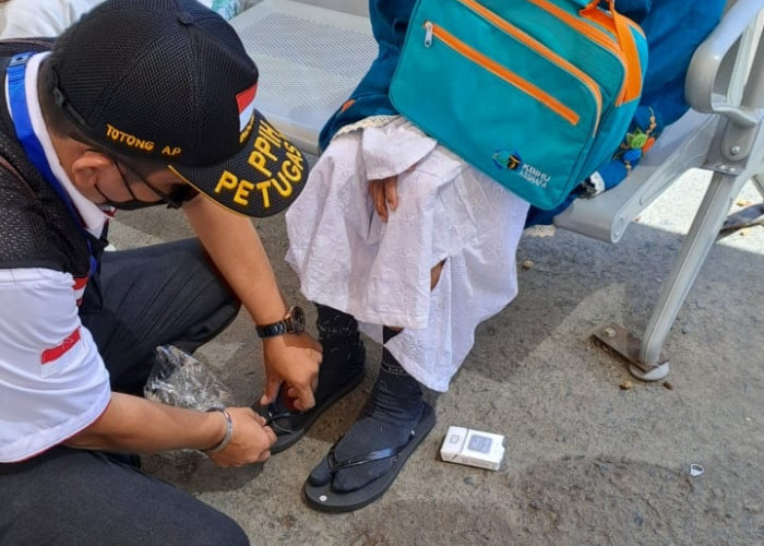 PKP3JH Gerakkan Siaga Sandal dan Alas Kaki Untuk Jamaah Haji, Siapkan 500 Pasang