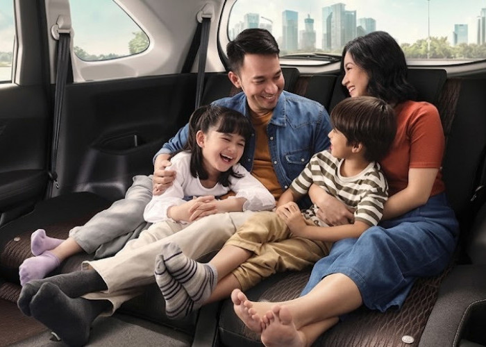 Fitur Long Sofa Mode New Veloz Hybrid EV Berikan Kenyamanan Maksimal Saat Istirahat di Rest Area