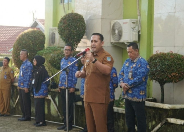 Pimpin Apel di RSUD, Bupati M. Syukur Jamin Hak dan Kesejahteraan Tenaga Medis