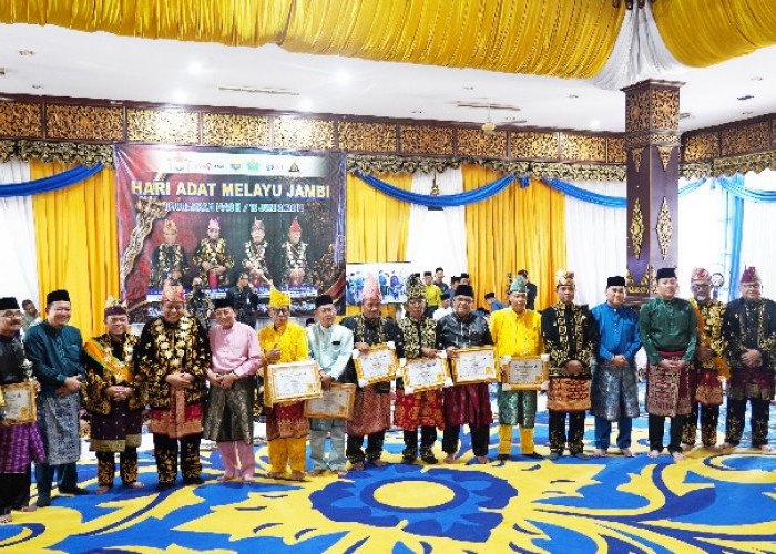 TNI Hadir Bersama Tokoh Adat pada Peringatan Hari Adat Melayu Jambi 2026
