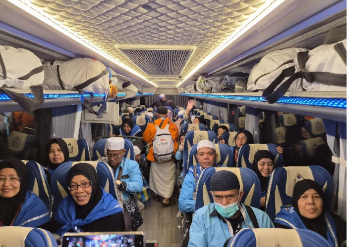 12 Kloter Haji Mulai Terbang ke Tanah Air, Jemaah Dilarang Keras Masukkan Zamzam ke Bagasi