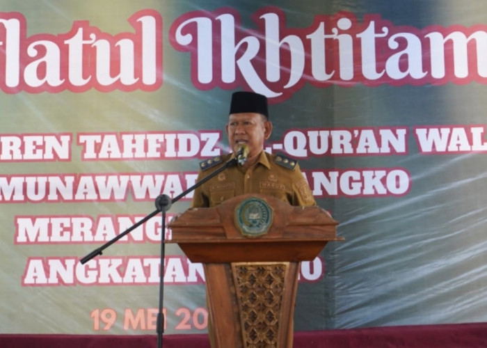 Wabup A. Khafidh Ajak Santri Pulang ke Dusun untuk Syiar Agama dan Manfaatkan Jalur Beasiswa Hafiz
