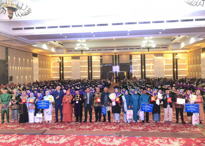 Rapat Terbuka Senat STIKES HI Jambi, dalam Rangka Wisuda XXXIII