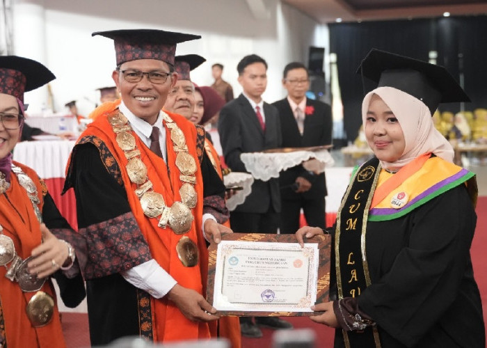 Sepekan, UNJA Wisuda 3.557 Lulusan dari Berbagai Jenjang Pendidikan