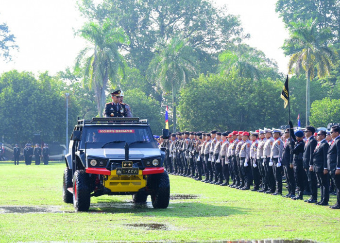 Kapolda Jambi Pimpin Upacara Hari Bhayangkara Ke-80, Teguhkan Komitmen Polri untuk Masyarakat