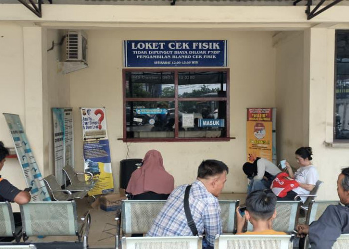 Tunggakan Bertahun-tahun Lunas dengan Bayar Satu Tahun, Warga Manfaatkan Pemutihan Pajak Jambi