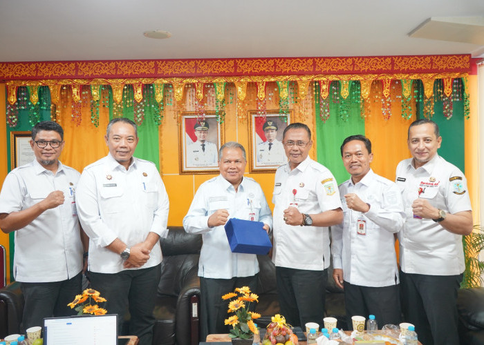 Permudah Layanan Perizinan, Pemkot Jambi Dalami 3 Kunci Sukses PBG Kota Pekanbaru 