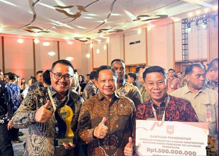 Pemkot Sungai Penuh Raih Terbaik II Regional Sumatera dan Insentif Fiskal Rp1,5 Miliar
