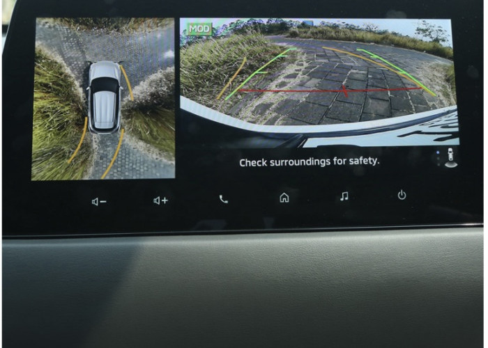 Sensasi Bermanuver Makin Percaya Diri dengan Fitur Kamera 360 di Mitsubishi New Xforce