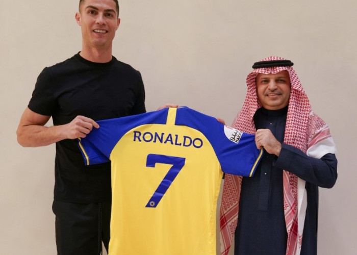  BREAKING NEWS: Cristiano Ronaldo Hijrah ke Al-Nassr FC