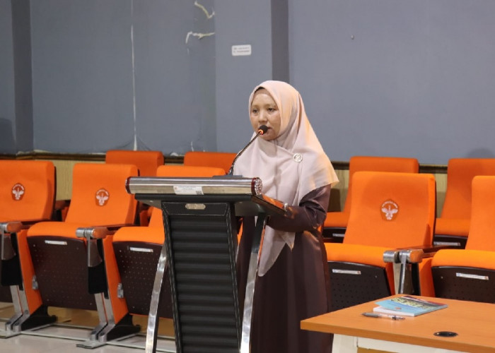 Teliti Kesulitan Keuangan (Financial Distress) Perumda Air Minum, Antarkan Sri Wineh Raih Gelar Doktor Ekonomi