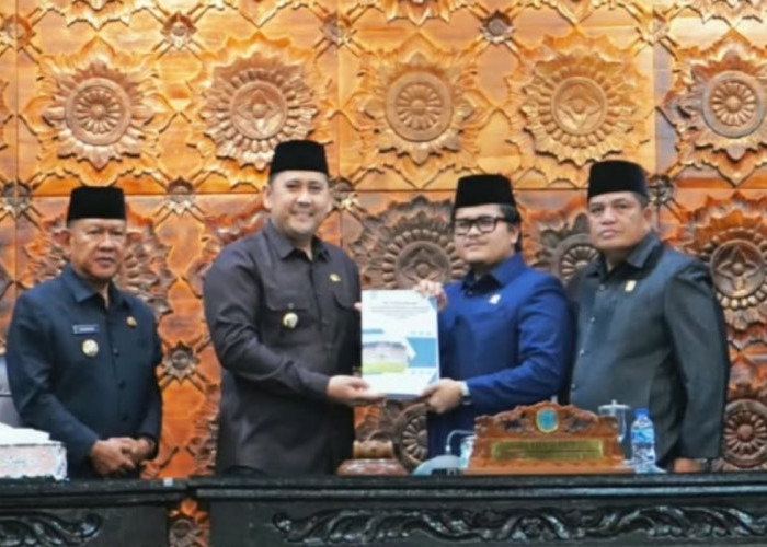 Bupati M. Syukur Tegaskan Anggaran Adalah Alat Pelayanan dan Kesejahteraan Masyarakat