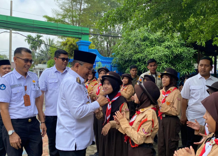 Wali Kota Jambi Pastikan TKA SD Berjalan Lancar, Apresiasi SDN 47