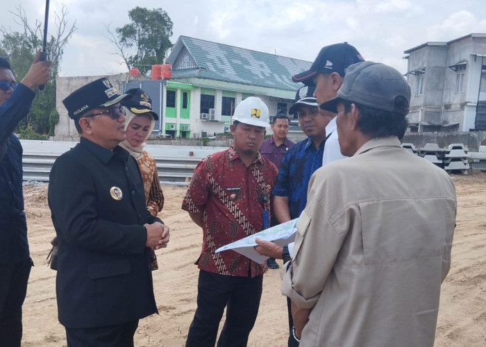 Kolam Retensi 9 Hektare Ditarget Tuntas 2026, Maulana Pantau Proyek Danau Telago Kajang Lako