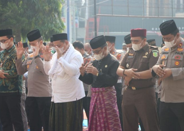 Kemarau Melanda, Polres Bungo, Pemkab dan Masyarakat Gelar Salat Istisqa Mohon Hujan