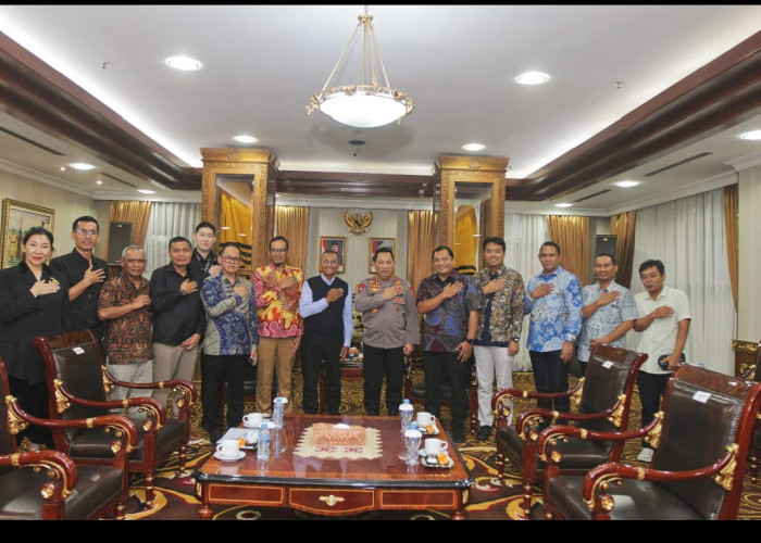 Kapolri Apresiasi Program Penghargaan Babinkamtibmas Disway National Network