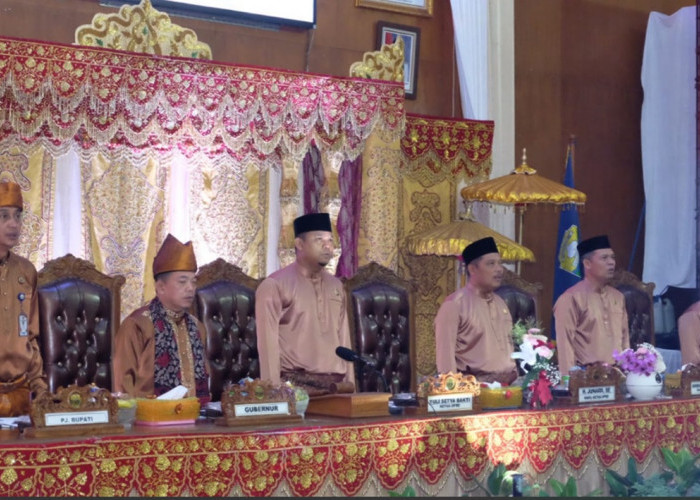 Usia Kabupaten Sudah 24 Tahun, Gubernur Sentil Dua PR Pemkab Muaro Jambi