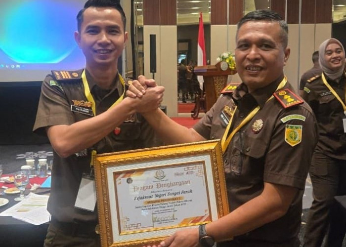 Kejari Sungai Penuh Raih Peringkat I Capaian Kinerja Pidsus se-Wilayah Jambi pada 2025