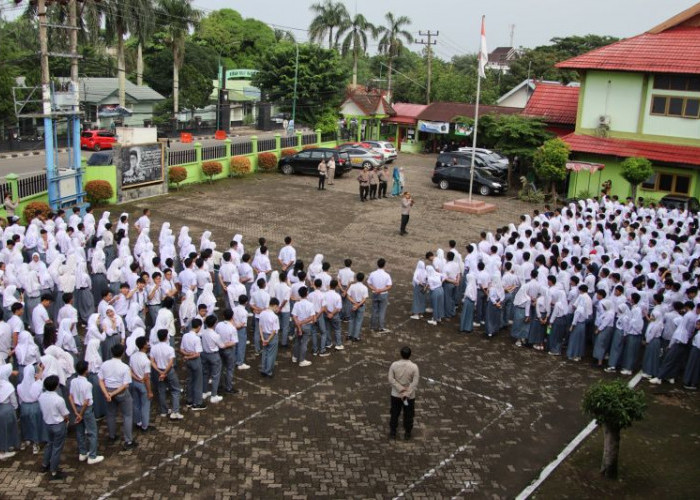 Polresta Jambi Edukasi Pelajar Antisipasi Pengaruh Geng Motor