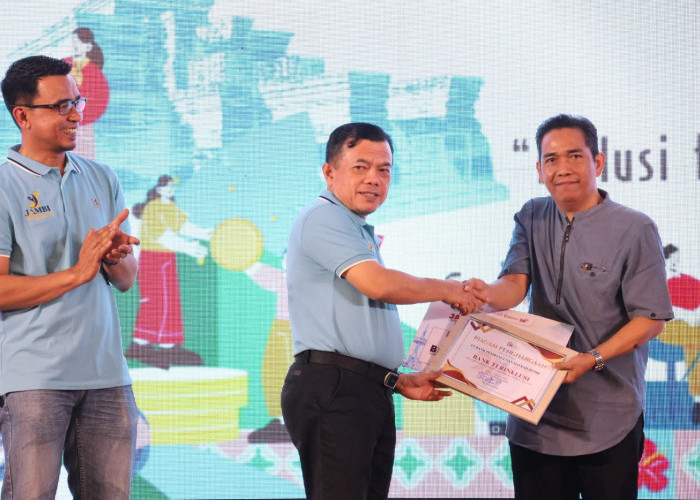 PT BPR Tanggo Rajo Perseroda Raih Penghargaan Sebagai Bank Terinklusi Tahun 2026