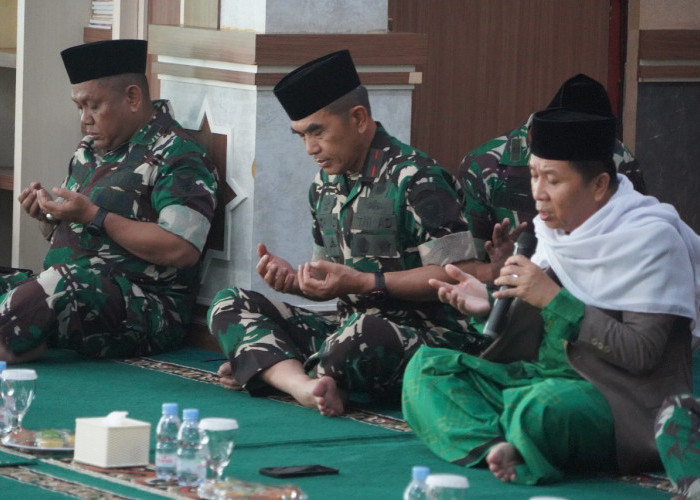 Korem 042/Gapu Gelar Acara Peringatan Maulid Nabi Muhammad SAW 1446 H/2024 M