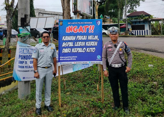 Pemasangan Spanduk Keselamatan Berlalu Lintas di Kecamatan Bangko untuk Tingkatkan Kesadaran Pengguna Jalan