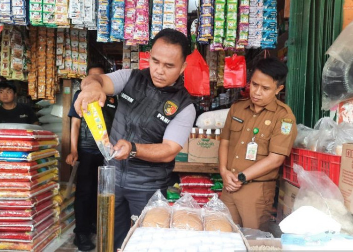 Satgas Pangan Polda Jambi Awasi Takaran Minyak Goreng Subsidi  