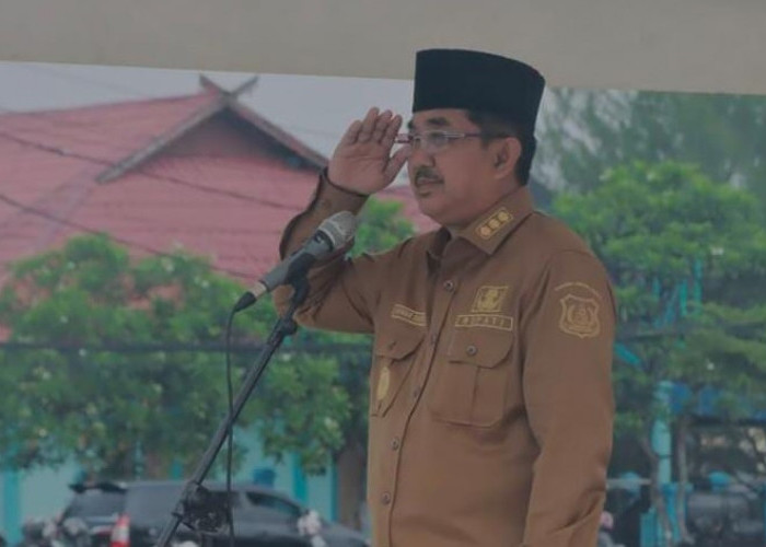 Bupati Tanjabbar Pimpin Silaturahmi dan Apel Gabungan Pasca Cuti Lebaran 