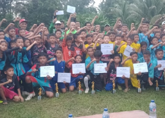 SSB Tunas Bangsa U10 dan U12 Jadi Kampiun, Pada Festival Sepak Bola SSB Gelora Muda Senaning