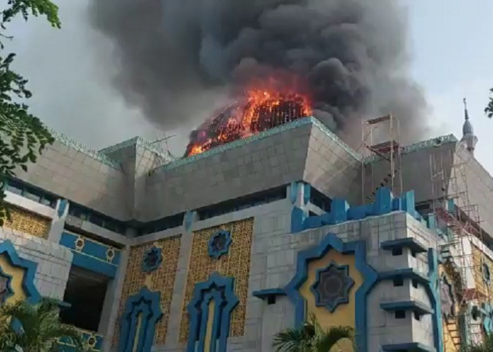 Pernah jadi Area Prostitusi, Masjid Jakarta Islamic Centre yang Kubahnya Terbakar Punya Segudang Cerita