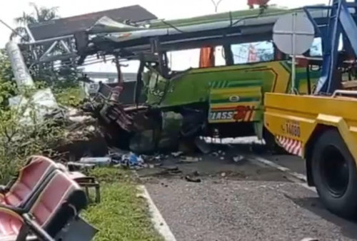 Update Kecelakaan Bus di Mojokerto, Dikabarkan 13 Orang Tewas
