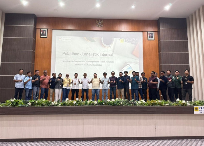 PLN IP UBP Jambi Gandeng Jurnalis Kawakan, Bekali Pegawai Kemampuan Komunikasi Krisis dan Jurnalistik