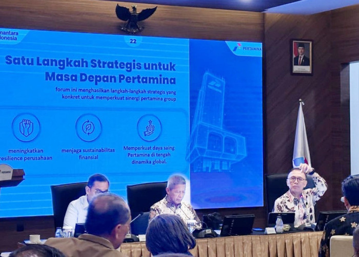 Pimpin Rakor KTKT, Komisaris Utama Pertamina Tekankan Mitigasi Risiko Global Demi Ketahanan Energi Nasional