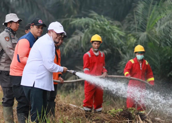Darurat Asap Jambi ! ISPU Tembus 617, Waka DPRD IW : Selamatkan Manusia, Jangan Cuma Urus Hutan