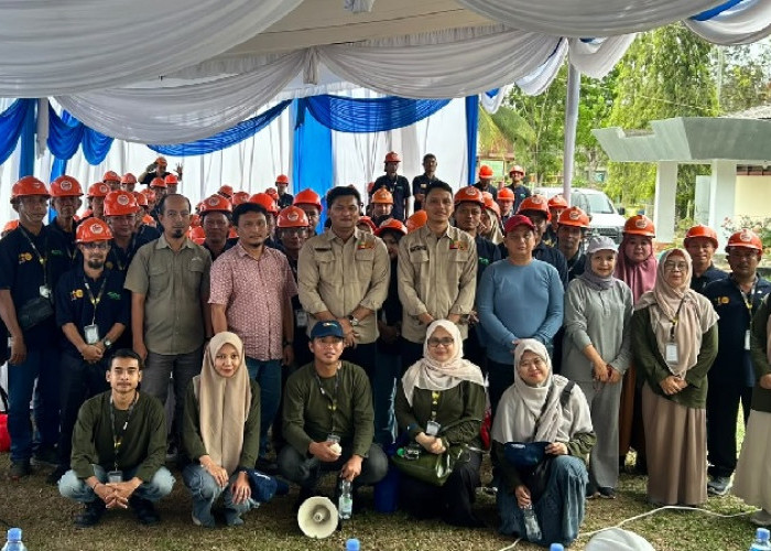 PTPN IV Regional 4 Kebun Bunut Dukung Pengembangan SDM Perkebunan Kelapa Sawit Melalui Kunjungan Lapangan