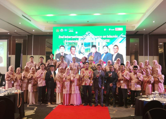 FEBI UIN STS Jambi Gelar ICOIEB, Hadirkan 4 Narasumber Internasional 