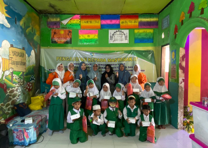 Pengabmas Promosi Kesehatan dengan Media Video Interaktif Poltekkes Kemenkes Jambi