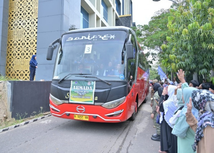 Ingatkan JCH Tentang Kesehatan, Pemkot Jambi Lepas JCH Kloter 22