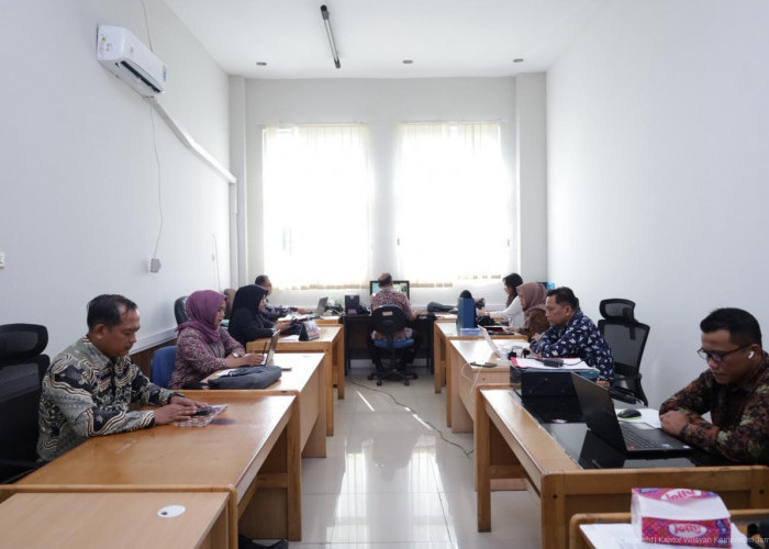 Teknik Penyusunan Dokumen Hukum Fokus Utama Pelatihan Paralegal Gelombang III Hari Ketiga oleh Kanwil Kemenkum